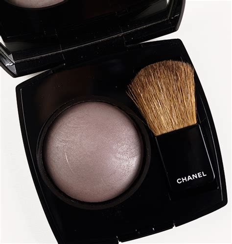 chanel ombre contraste notorious|Chanel Notorious Joues Contraste Blush Review & Swatches.